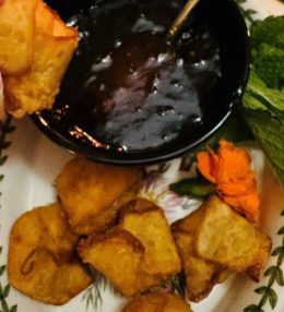 TIKI RANGOONS WITH PIMENTO CHEESE AND PEPPER JELLY DIP